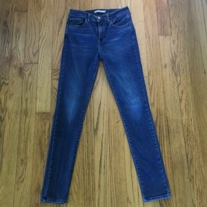 Levi’s 721 High Rise Skinny